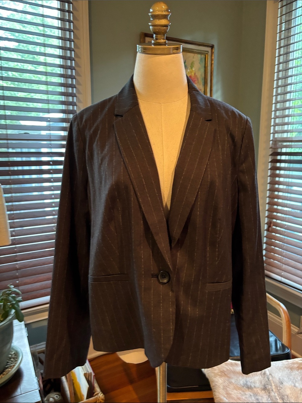 Worthington Gray and White Pinstripe Blazer - Notch Lapel